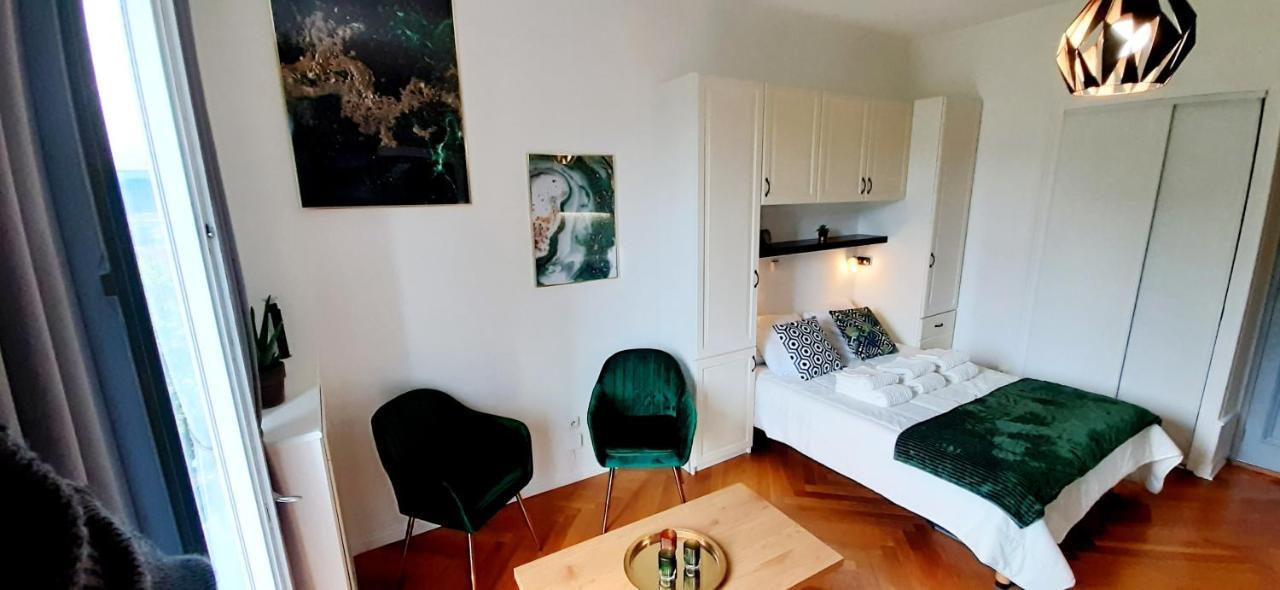 Studio 3 Etoiles Le 102, Aix Les Bains Centre Thermes Palace Le Beau Site Aix-les-Bains Exteriér fotografie